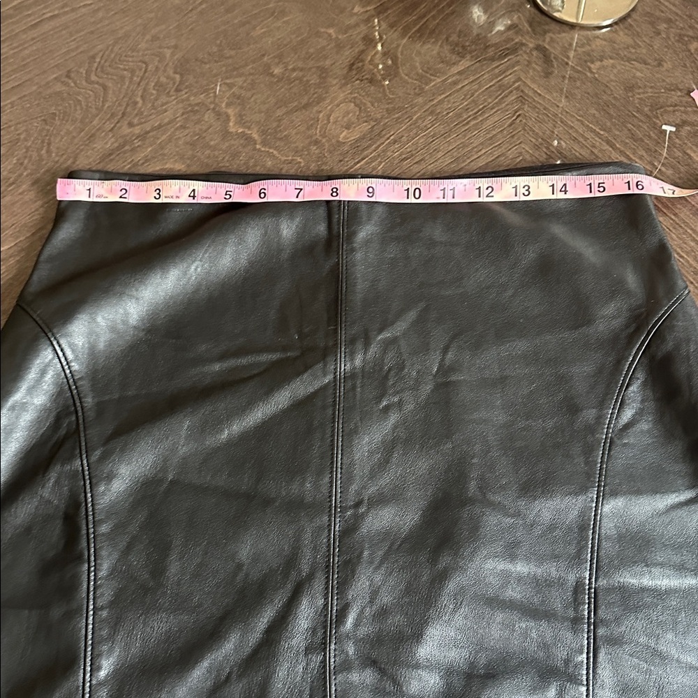 Express Black Faux Leather High-Waist Pencil Skirt - Picture 6 of 9